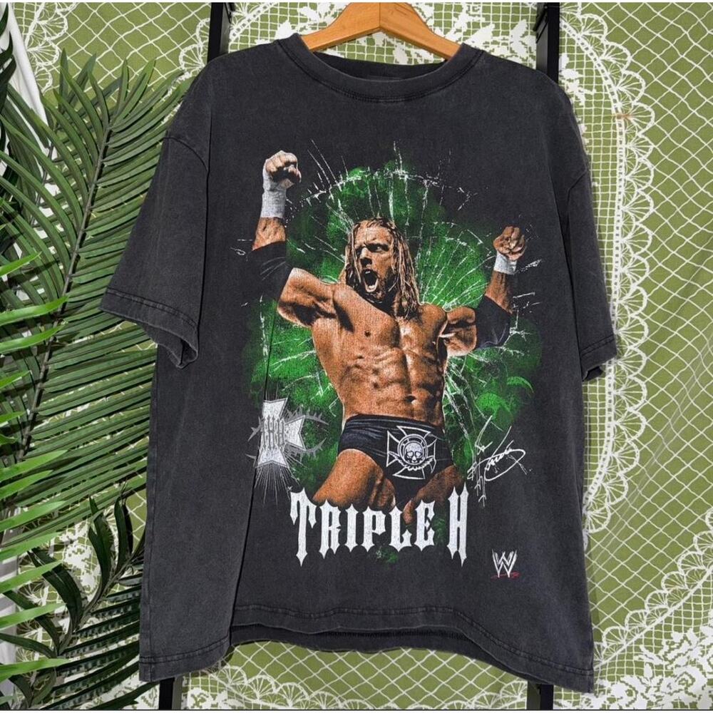 WWE Triple H "The Game" Graphic T-Shirt - Men's Large - Faded Black